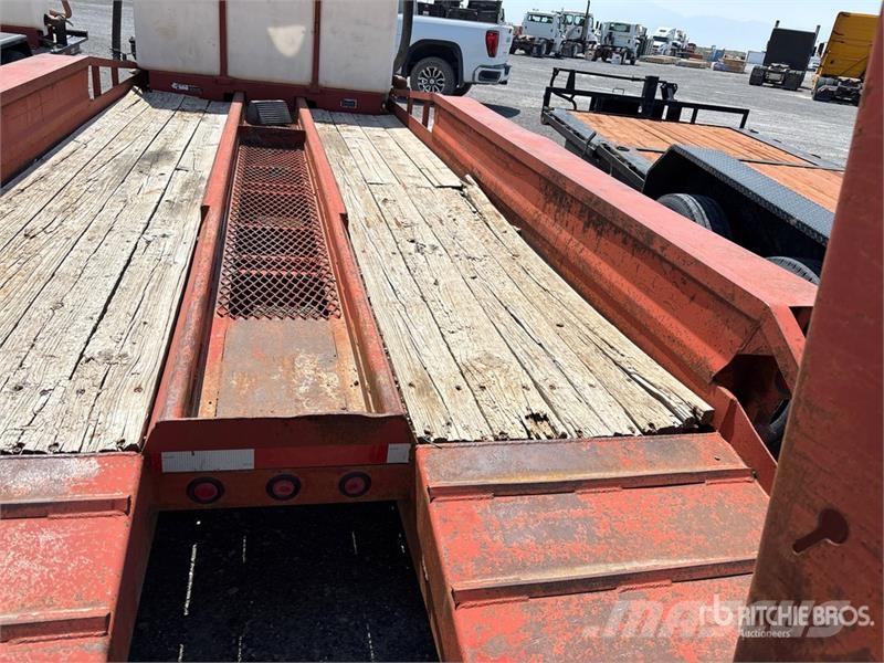 Belshe 14720 lb 26 ft Tri/A Equipment Trailer Prikolice za prevoz vozil