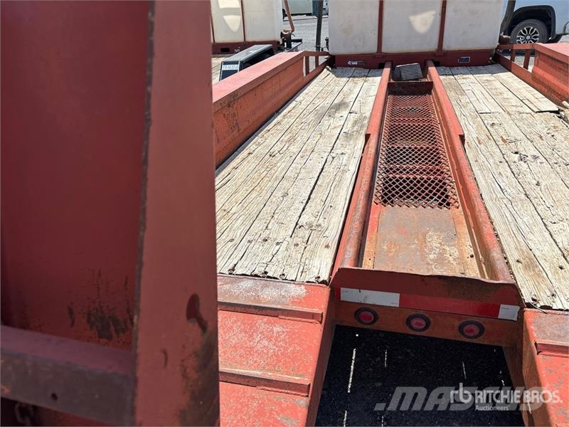 Belshe 14720 lb 26 ft Tri/A Equipment Trailer Prikolice za prevoz vozil