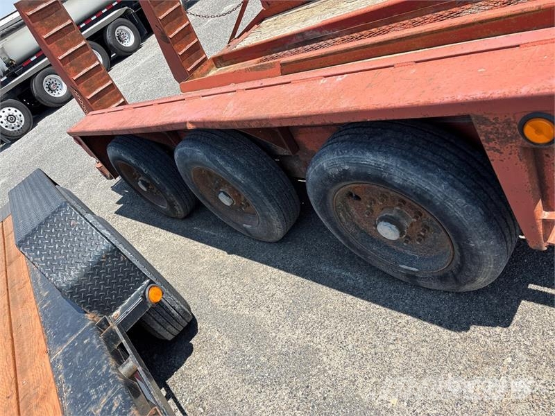 Belshe 14720 lb 26 ft Tri/A Equipment Trailer Prikolice za prevoz vozil
