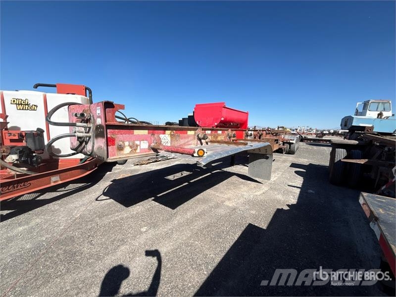Benlee TRATBS48 Tri/A Roll-Off Trailer مقطورات لوادر