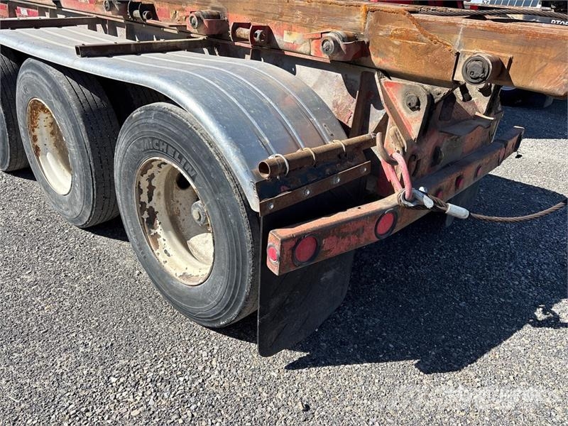 Benlee TRATBS48 Tri/A Roll-Off Trailer مقطورات لوادر