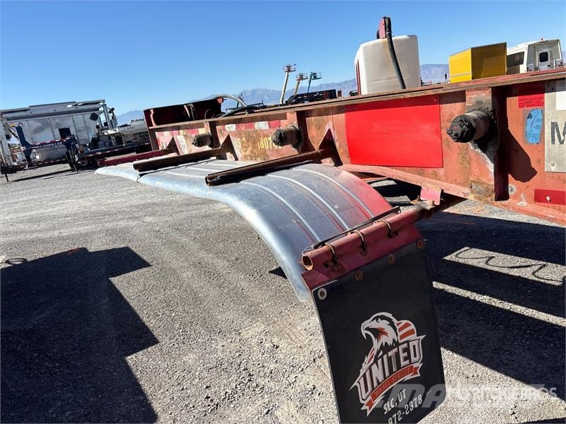 Benlee TRATBS48 Tri/A Roll-Off Trailer مقطورات لوادر