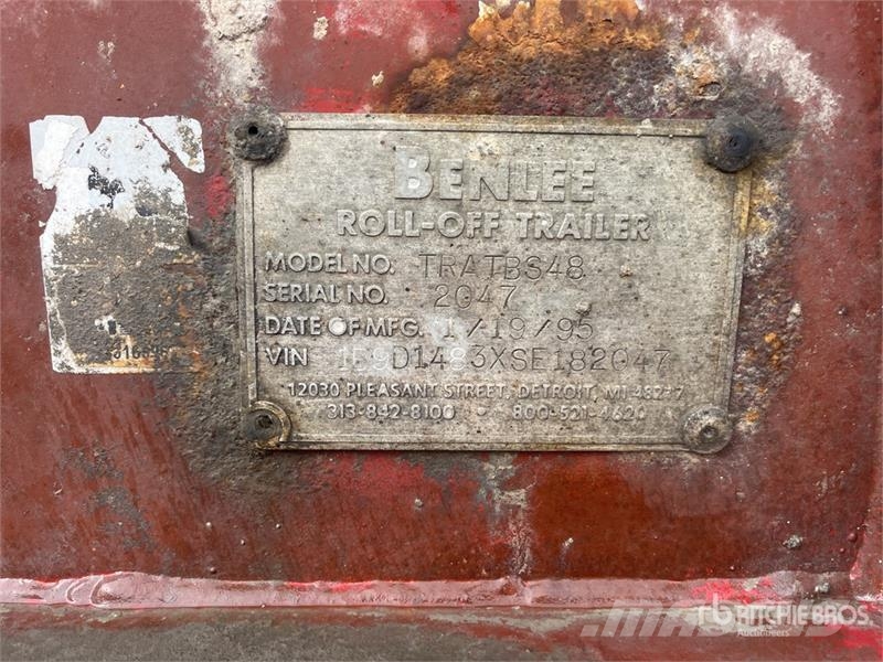 Benlee TRATBS48 Tri/A Roll-Off Trailer Skip bin