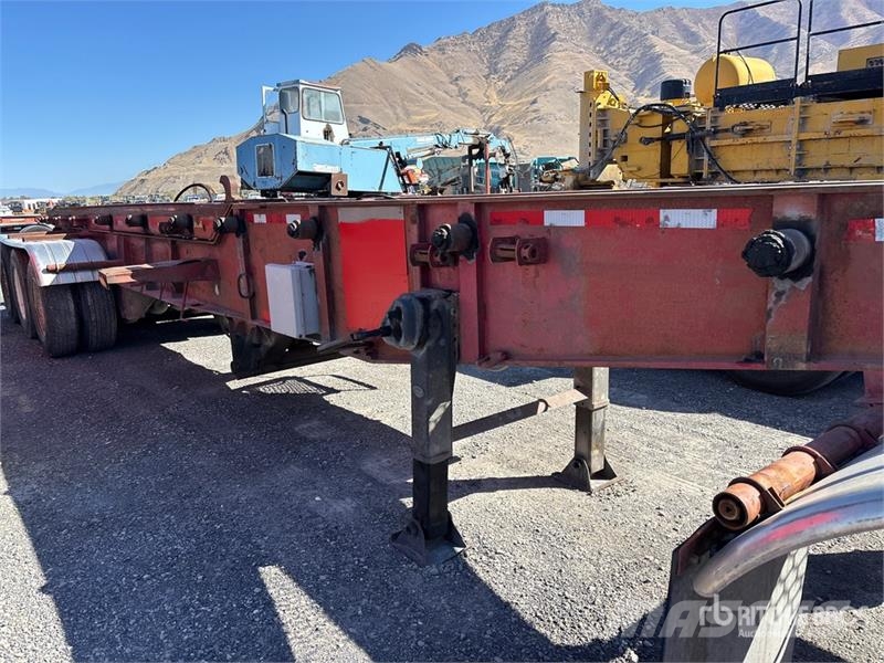 Benlee TRATBS48 Tri/A Roll-Off Trailer مقطورات لوادر