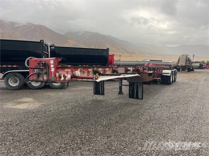 Benlee TRATBS48 Tri/A Roll-Off Trailer Skip bin