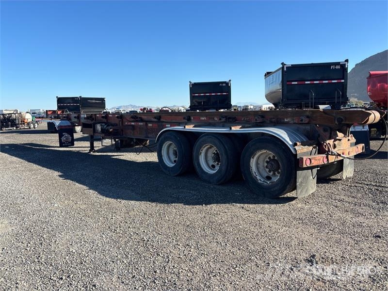 Benlee TRATBS48 Tri/A Roll-Off Trailer Liftdumpersläp