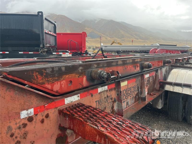Benlee TRATBS48 Tri/A Roll-Off Trailer Skip bin