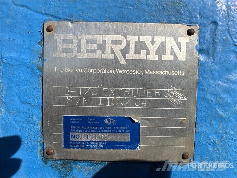 Berlyn Wire Extruder 건설 장비 - 기타
