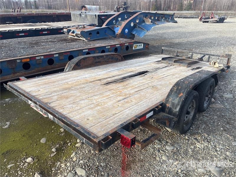 Big Bubba 16 ft T/A Utility Trailer Citas piekabes
