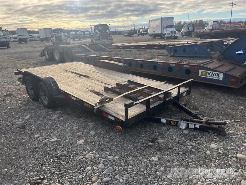 Big Bubba 16 ft T/A Utility Trailer Citas piekabes