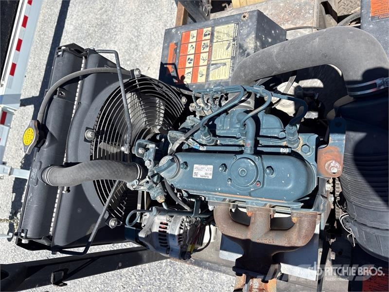 Big Bubba's 14 ft T/A Pressure Washer Flatbed Trai Lavaperävaunut