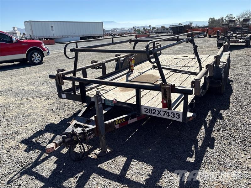 Big Tex 10P1-16BK 16 ft T/A Equipment Trailer Oprijwagen
