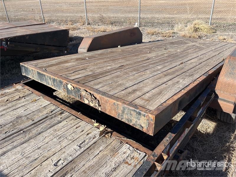 Big Tex 22 ft T/A Tilt Deck Trailer Dieplader