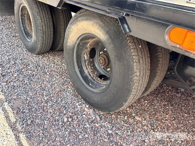 Big Tex 22PH-25BK+5MR 30 ft T/A Equipment Trailer Прицепы-Автовозы