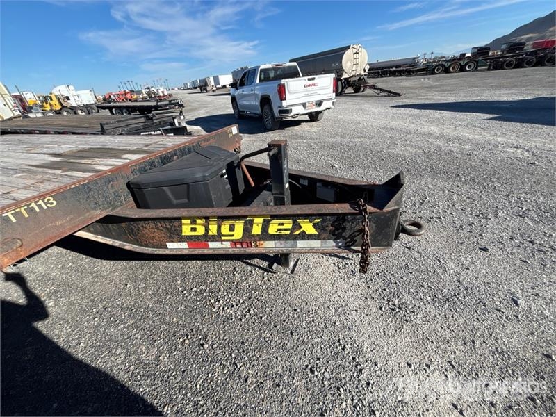 Big Tex 25 ft T/A Equipment Trailer 車両運搬用トレーラー
