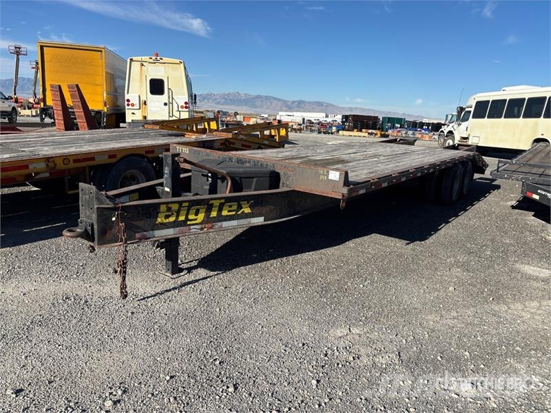 Big Tex 25 ft T/A Equipment Trailer 車両運搬用トレーラー