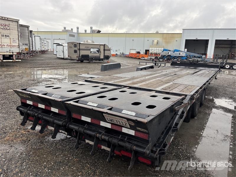 Big Tex 30 ft T/A Equipment Trailer 車輛運輸拖車