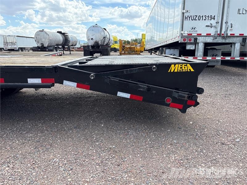 Big Tex 40 ft T/A Gooseneck Equipment Trailer Autotransporter prikolice