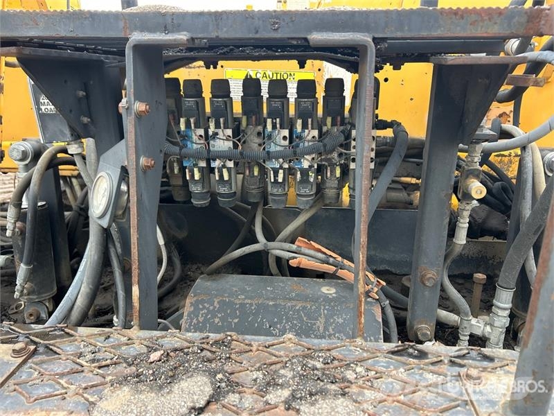 Blaw-Knox PF-5510 Track Asphalt Paver Машини за асфалт