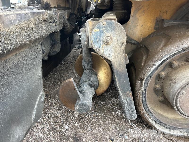 Blaw-Knox PF-5510 Track Asphalt Paver Машини за асфалт