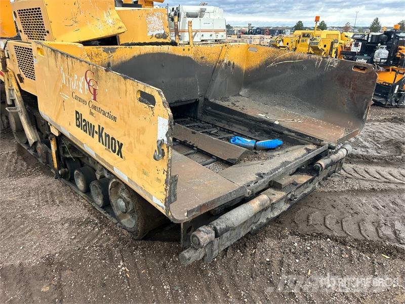 Blaw-Knox PF-5510 Track Asphalt Paver Машини за асфалт