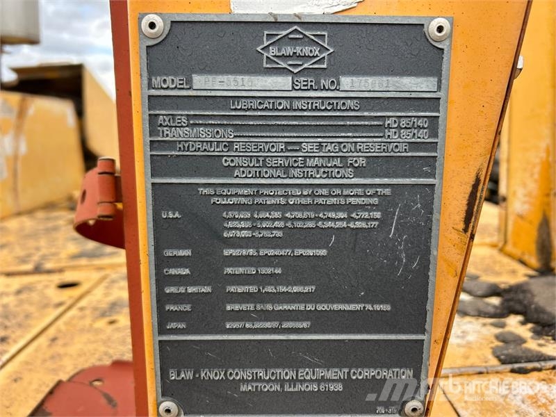 Blaw-Knox PF-5510 Track Asphalt Paver Машини за асфалт