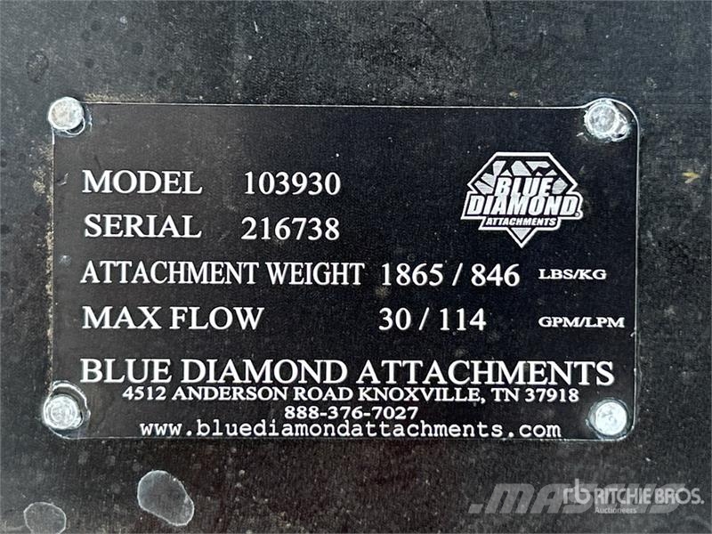 Blue Diamond 103930 84 in Skid Steer Brush Cutter (Unused) Навесные и прицепные косилки