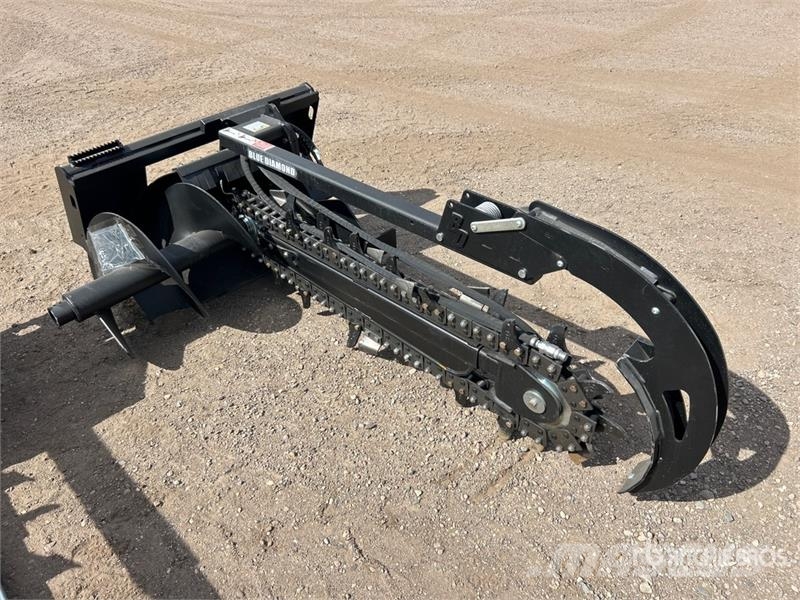 Blue Diamond 131571-00 60 in Skid Steer Trencher (Unused) トレンチャー