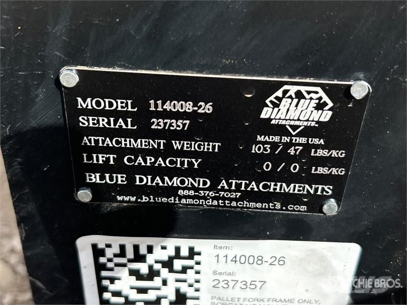 Blue Diamond 42 in Mini Skid Steer Forks (Unused) フォーク
