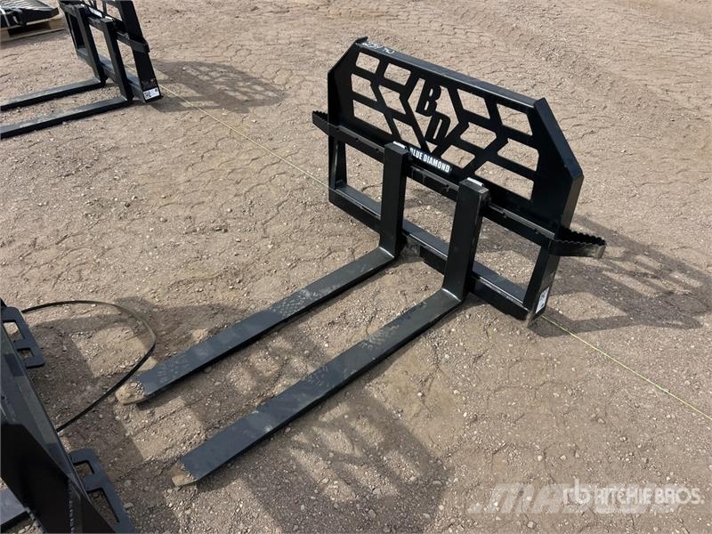 Blue Diamond 48 in Skid Steer Forks (Unused) フォーク