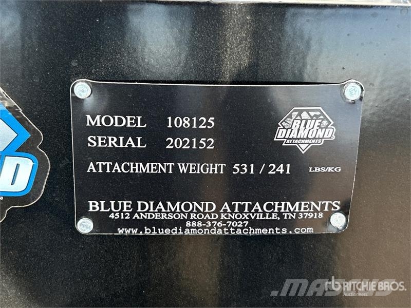Blue Diamond 78 in Skid Steer Bucket (Unused) Baldes