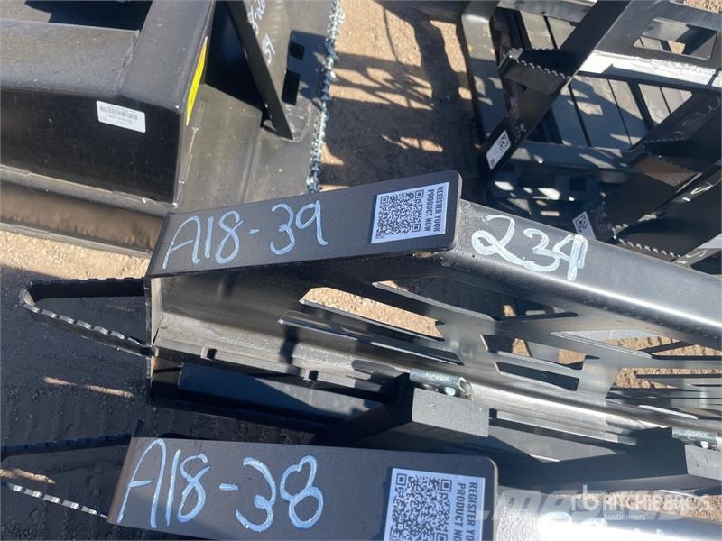 Blue Diamond Skid Steer Forks (Unused) Građevinarske viljuške