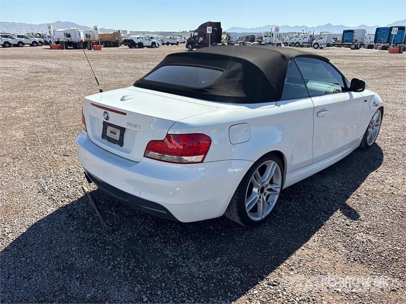 BMW 135i Convertible 자동차