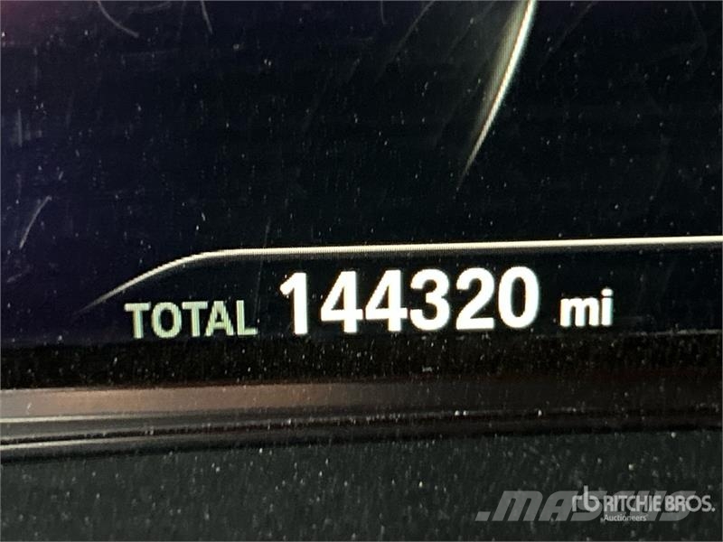 BMW 530e Automobile Cars