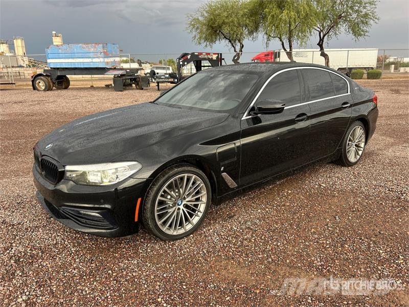 BMW 530e Automobile Cars