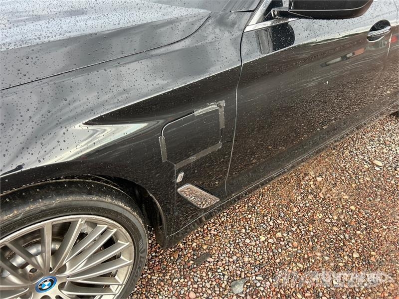 BMW 530e Automobile Cars