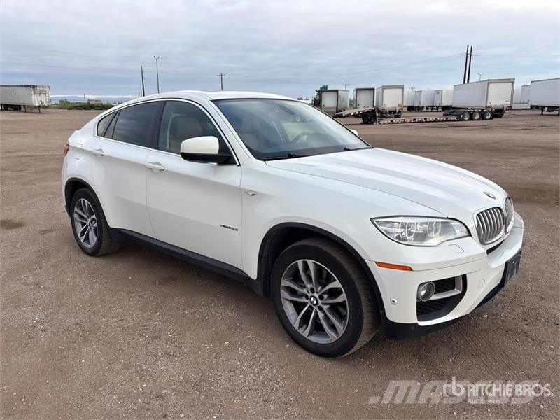 BMW X6 X Drive 50 I AWD SUV Automobily