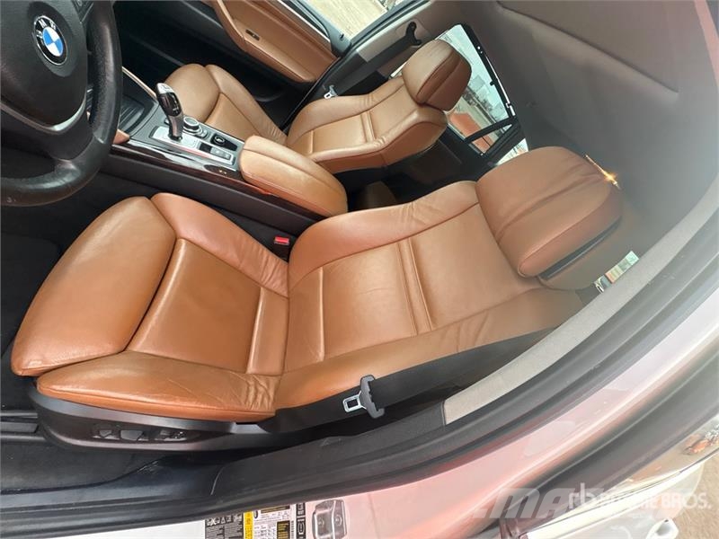 BMW X6 X Drive 50 I AWD SUV Automobily