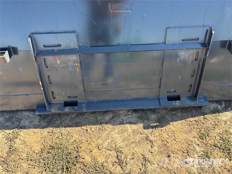 Bobcat 100 99 in Snow Skid Steer Bucket - Fits Bobcat Schaufeln