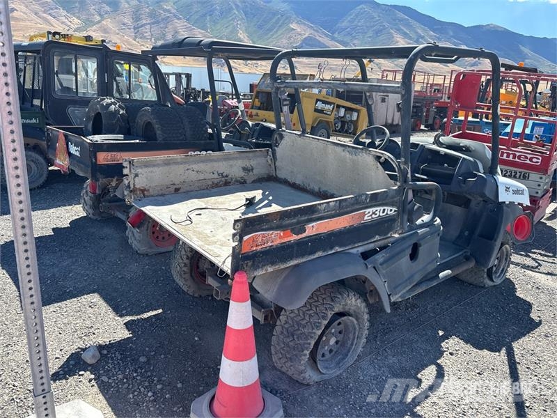 Bobcat 2200 Maquinarias para servicios públicos