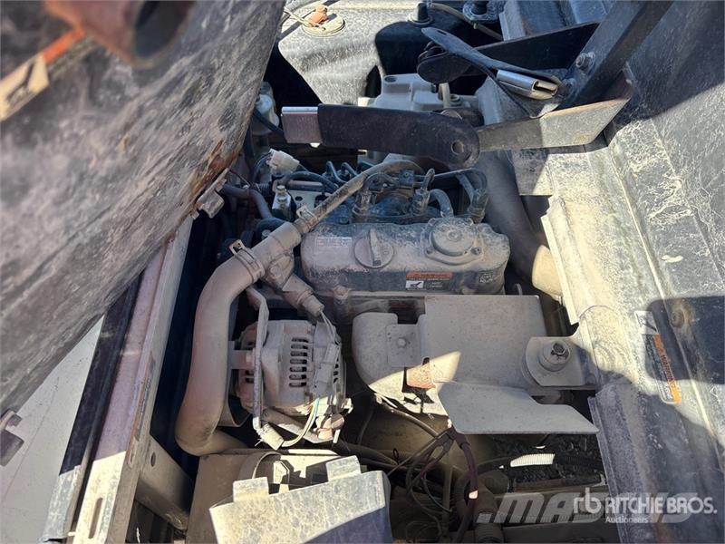 Bobcat 2200 Maquinarias para servicios públicos