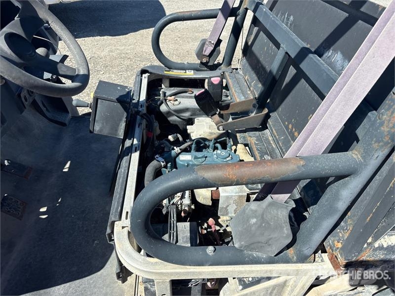 Bobcat 2200 Maquinarias para servicios públicos