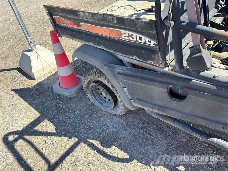 Bobcat 2200 Maquinarias para servicios públicos