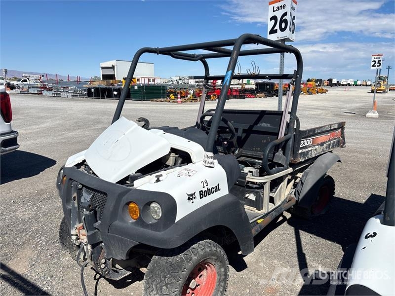 Bobcat 2200 Maquinarias para servicios públicos