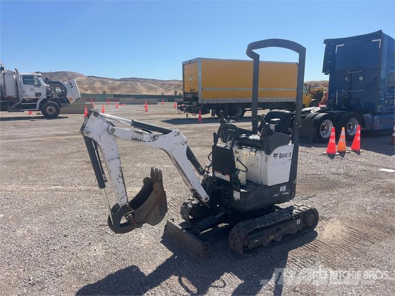 Bobcat 418 Mini rýpadla < 7t