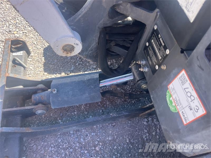Bobcat 418 Mini rýpadla < 7t