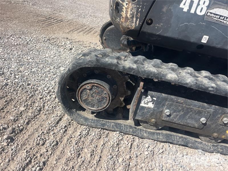Bobcat 418 Mini rýpadla < 7t