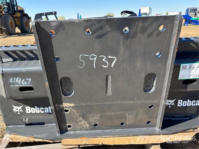 Bobcat 45 in Skid Steer Attachment Mounting Plate - Fits  Andere Zubehörteile