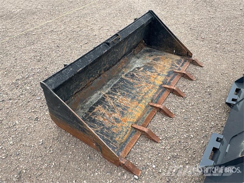 Bobcat 67 in Skid Steer Bucket دلاء