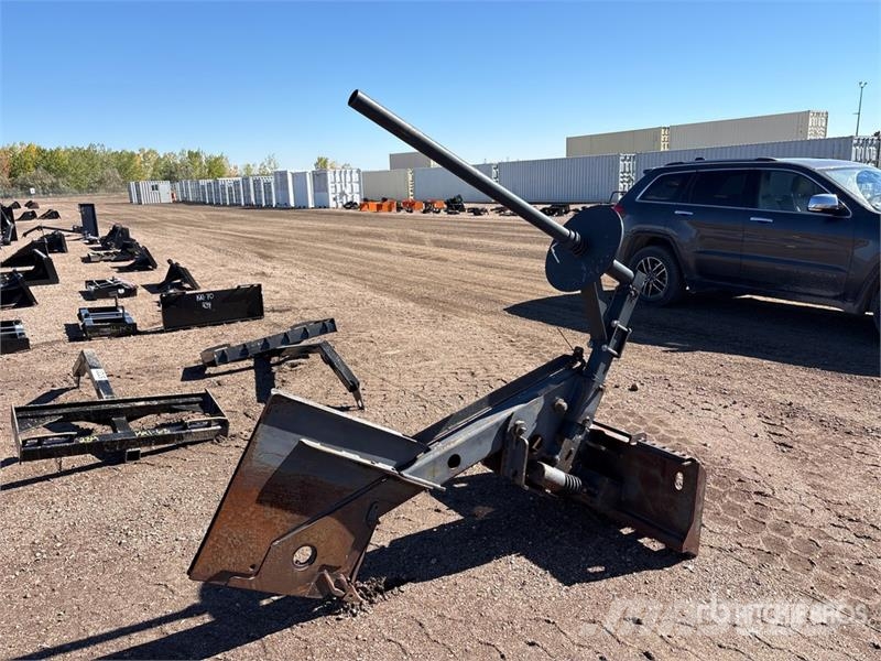 Bobcat 69 in Skid Steer Silt Fence Installer Muut